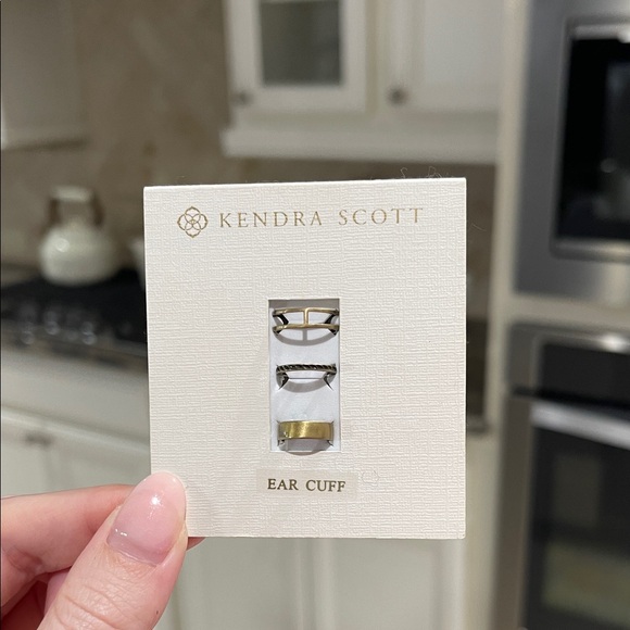NWT Kendra Scott Gold Ear Cuff Set of 3 - Picture 1 of 3